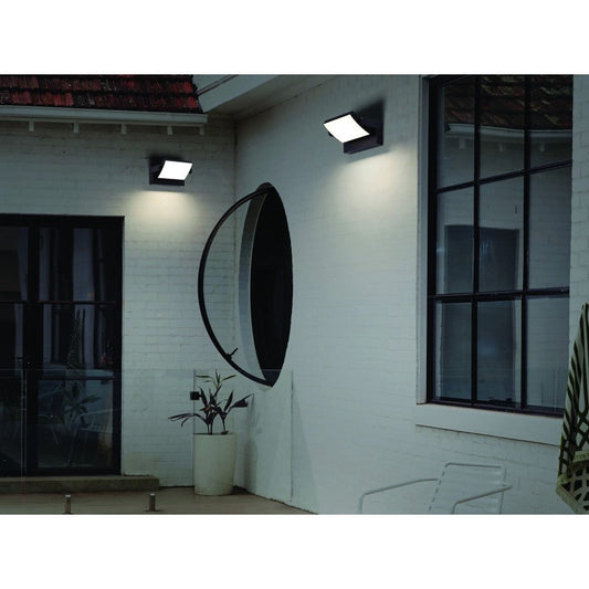 Azzardo DURANTE buitenwandlamp zwart aan de gevel