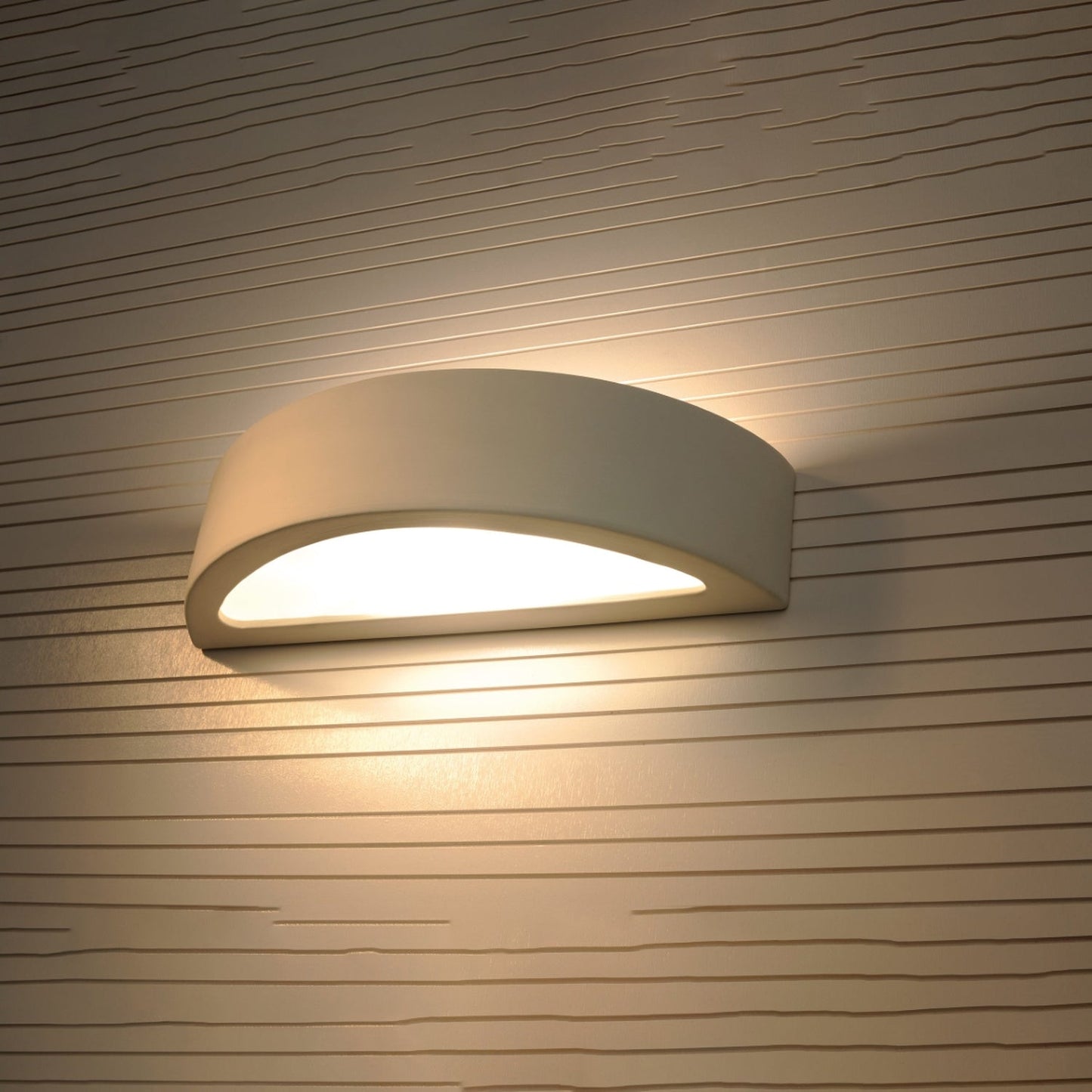 Wandlamp keramiek ATENA wit - detail