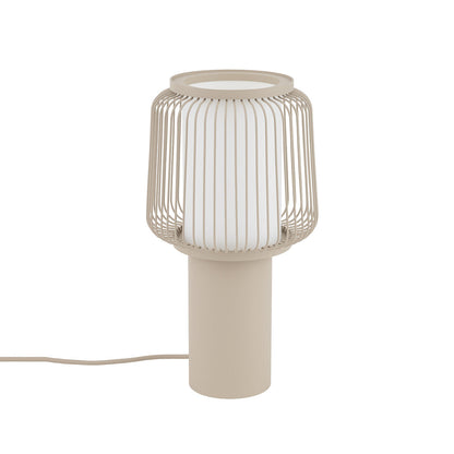NOME tafellamp beige op nachtkastje