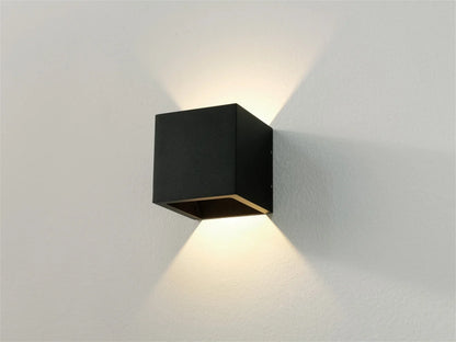 Wandlamp CUBE 3000K