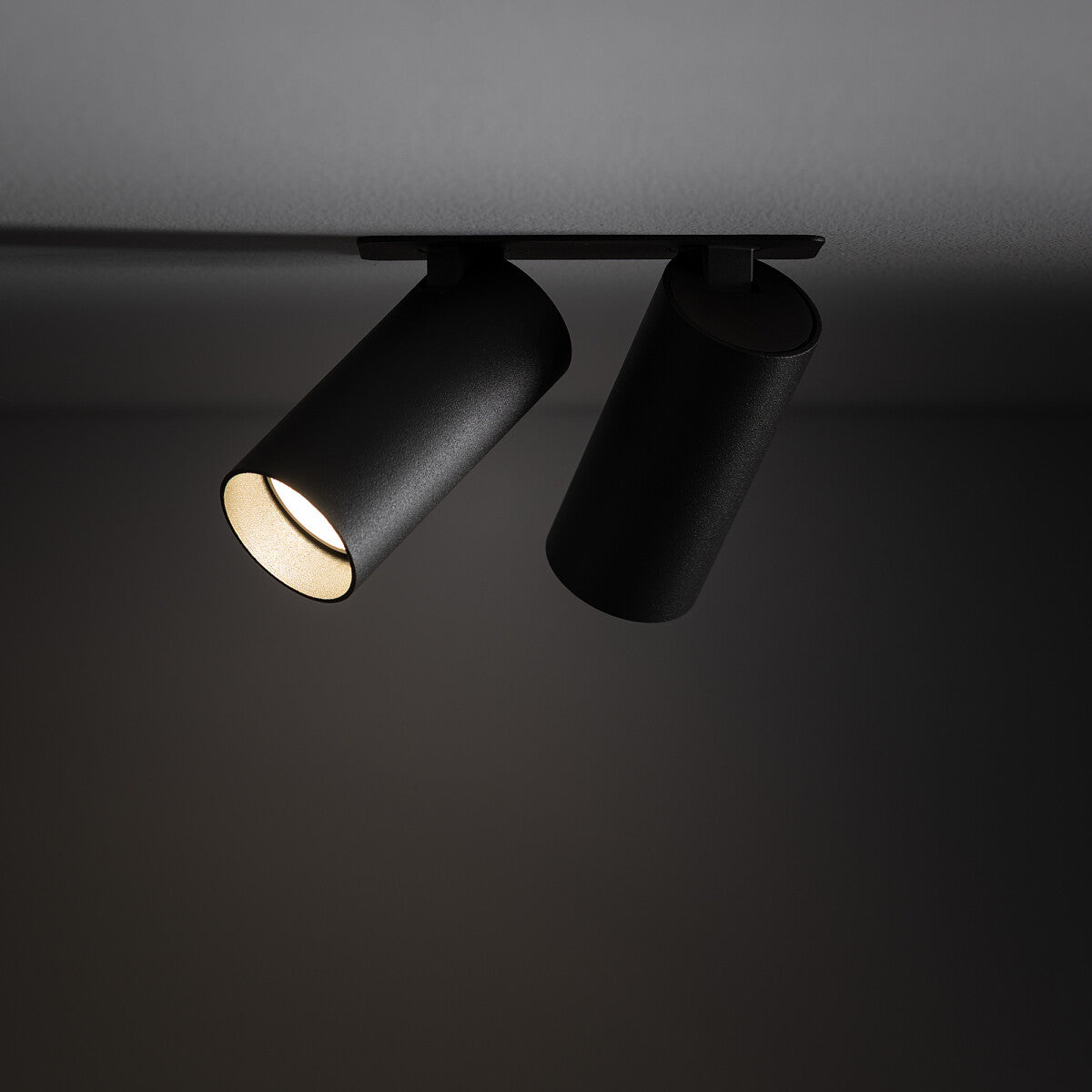 FourtyLine Spot – Aufbau-/Einbau-LED-Spot-Serie