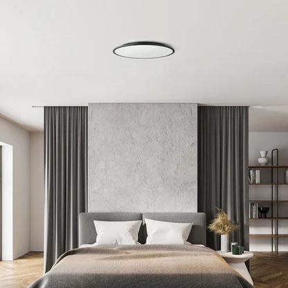 Luma Disc 59 ultra-thin LED ceiling light Ø 58 cm