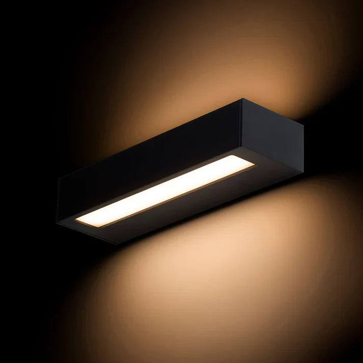 Lynox Beam 25 | up/down wall light | sleek design