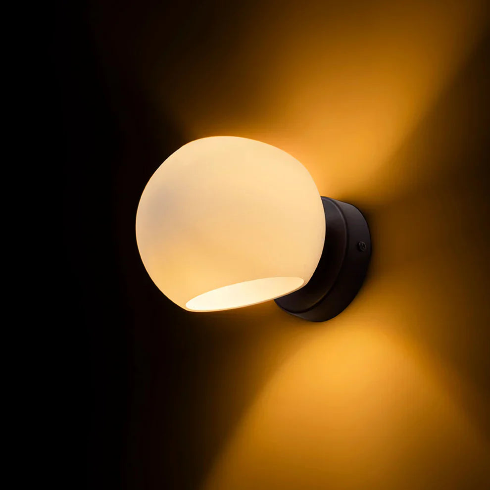 Orbis – Glas Aufbauleuchte