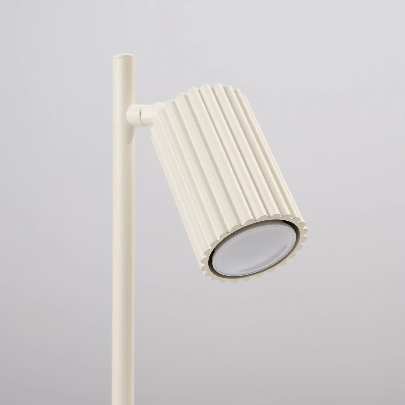 Ribba beige tafellamp GU10