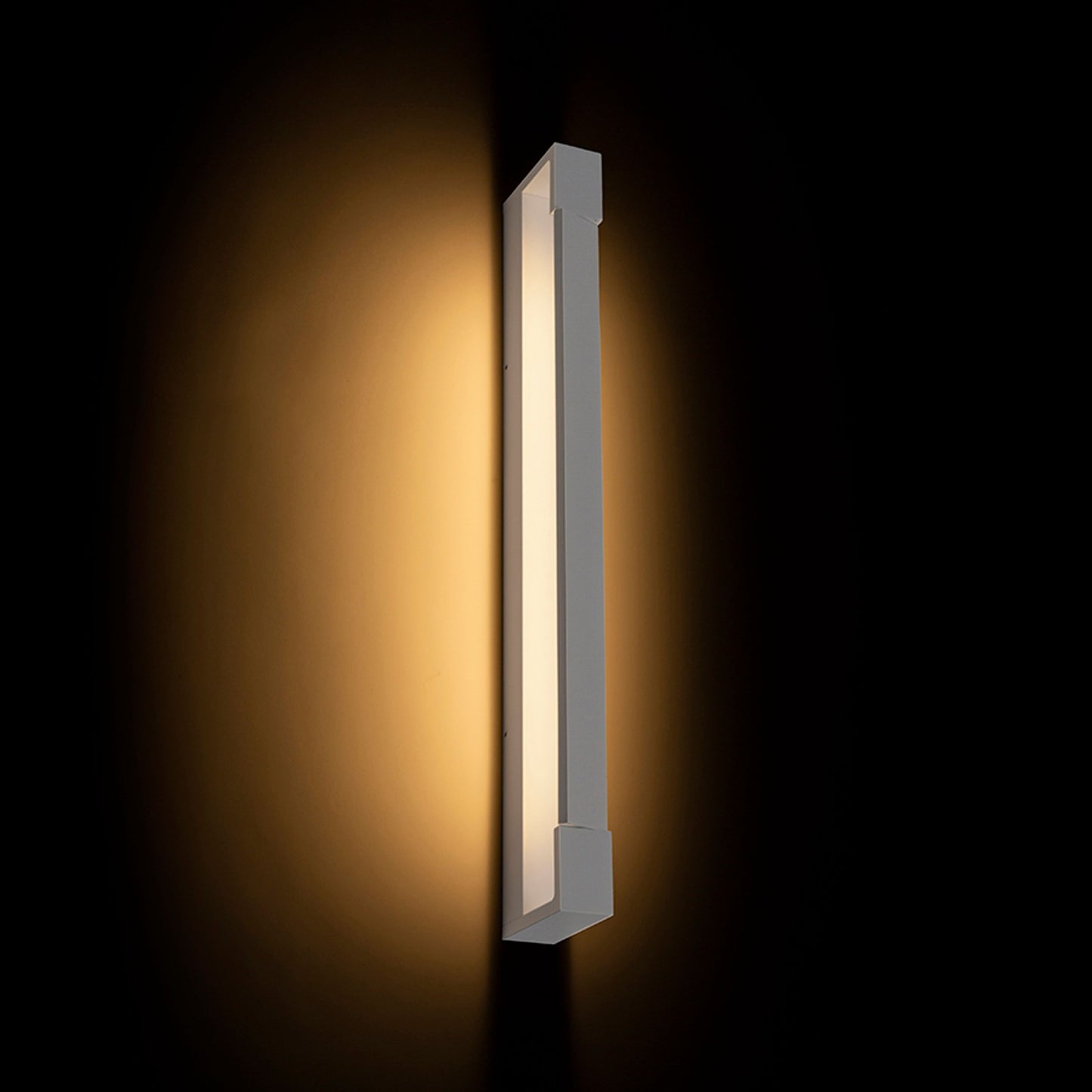 IMPERISO | LED-Wandleuchte für Badezimmer | schwenkbar, weiß