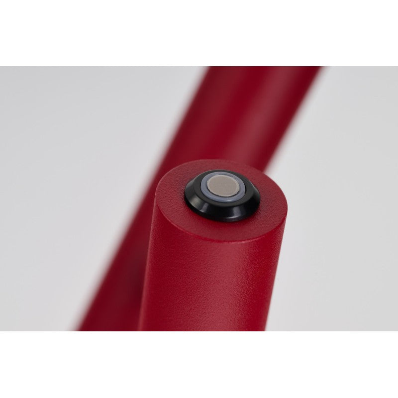 TROST TABLE rood sfeerbeeld